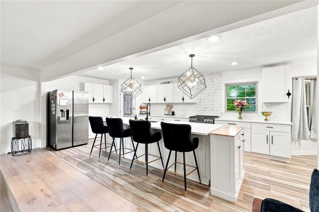 4 bedroom, 3 bathroom, 3,420 sq ft single family residence for sale at 3806 Loganville Highway, Loganville, GA 30052 — photo 5