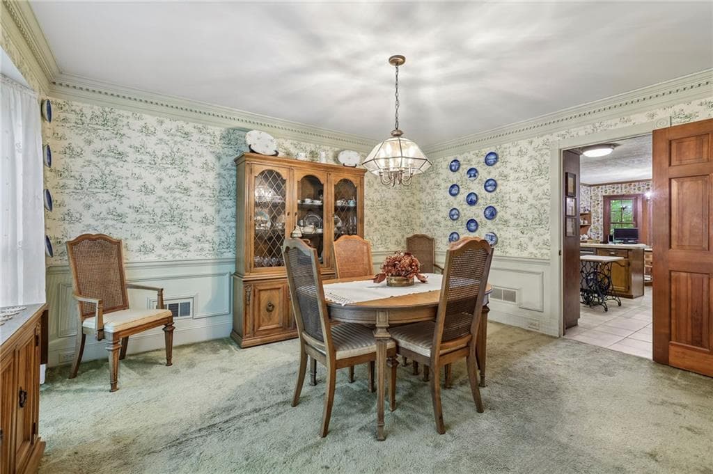 4 bedroom, 3 bathroom, 3,264 sq ft single family residence for sale at 6051 Millstone Run, Stone Mountain, GA 30087 — photo 9