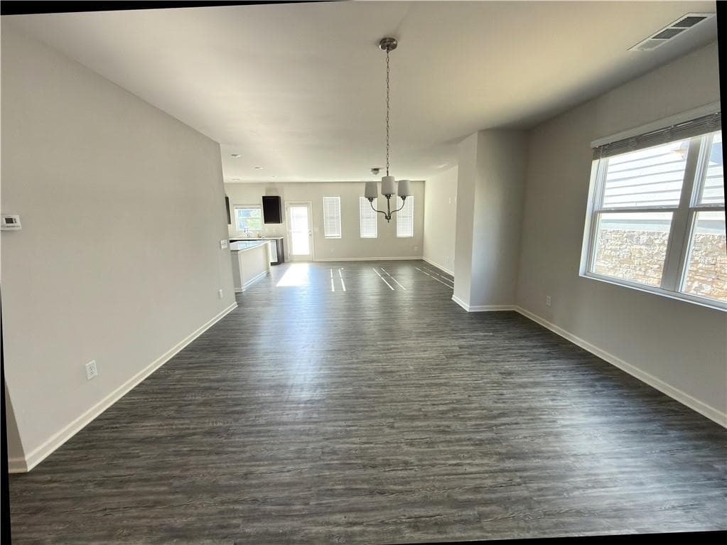 4 bedroom, 3 bathroom, 2,282 sq ft single family residence for sale at 24 Berry Drive, Dawsonville, GA 30534 — photo 7