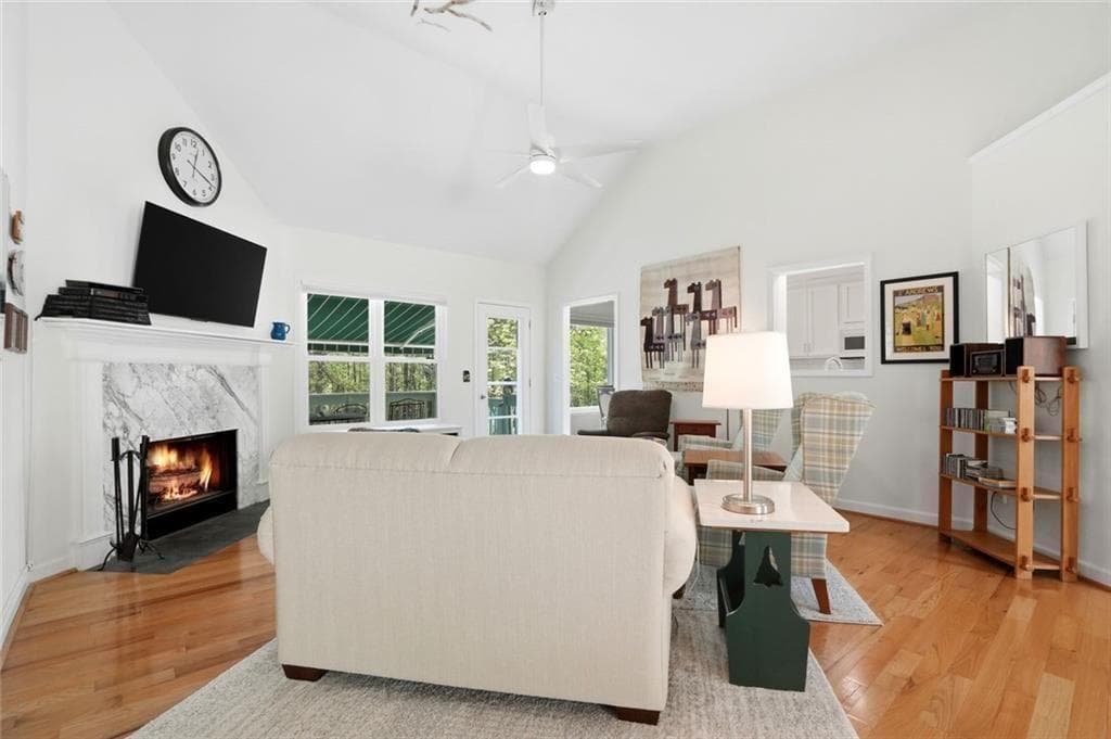 3 bedroom, 2 bathroom, 1,674 sq ft single family residence under contract at 4209 Green Court, Villa Rica, GA 30180 — photo 6