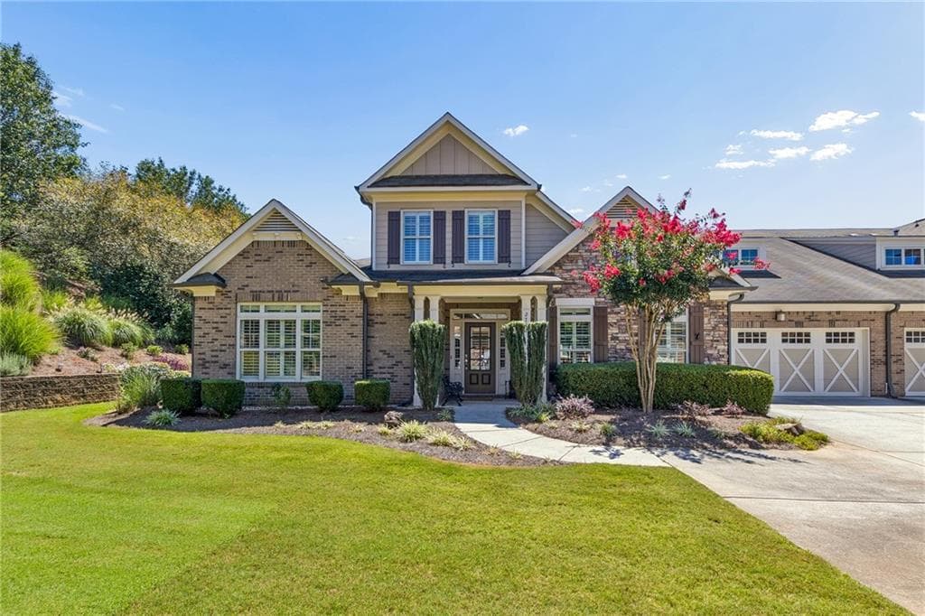 3 bedroom, 3 bathroom, 2,216 sq ft home for sale at 2712 Middlecreek Way 2712, Cumming, GA