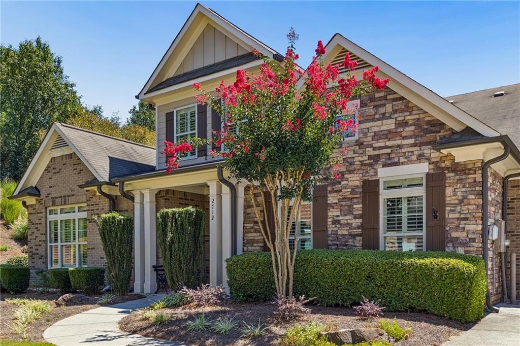 3 bedroom, 3 bathroom, 2,216 sq ft condominium for sale at 2712 Middlecreek Way 2712, Cumming, GA 30041 — photo 7