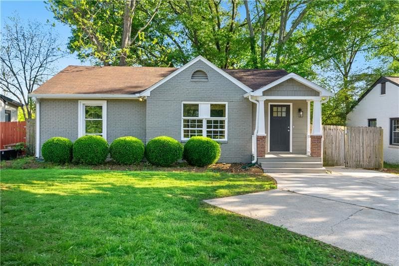 3 bedroom, 2 bathroom, 1,098 sq ft single family residence for rent at 1258 Lyle Avenue, Atlanta, GA 30344 for $1,750 a month — photo 1 of 24