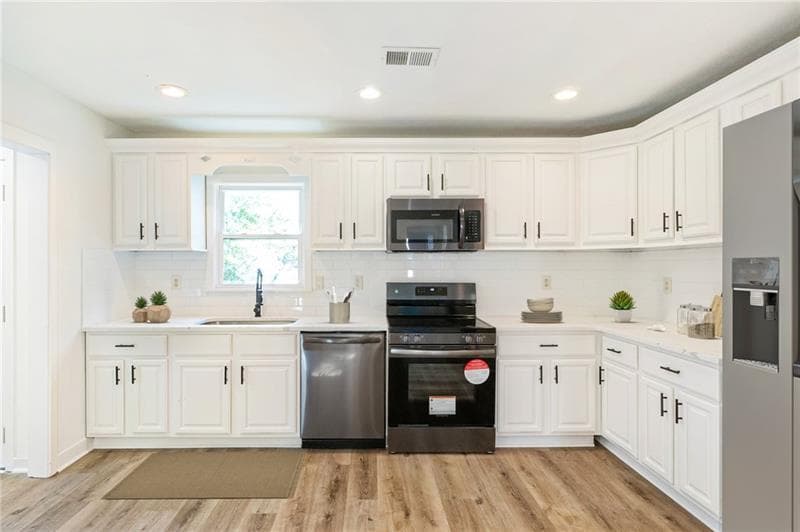 3 bedroom, 2 bathroom, 1,098 sq ft single family residence for rent at 1258 Lyle Avenue, Atlanta, GA 30344 for $1,750 a month — photo 8