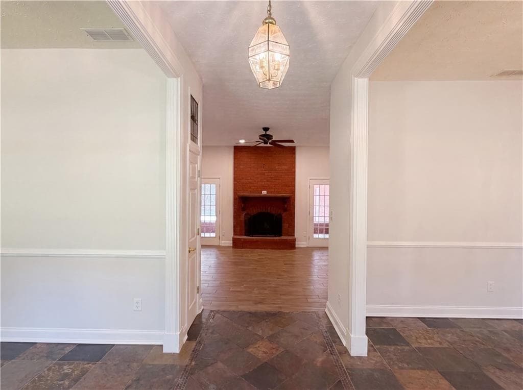 5 bedroom, 4 bathroom, 2,779 sq ft single family residence for sale at 346 Carnation Drive, Social Circle, GA 30025 — photo 9