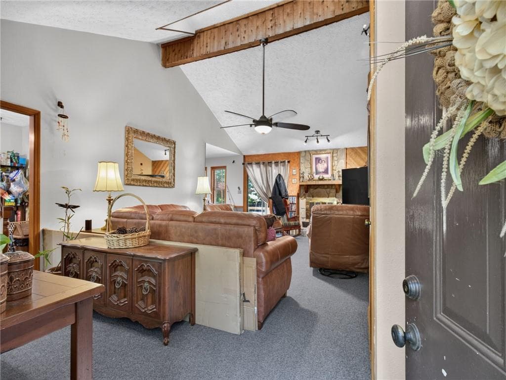 4 bedroom, 3 bathroom, 1,664 sq ft single family residence under contract at 5215 Ferry Creek Lane, Acworth, GA 30102 — photo 8