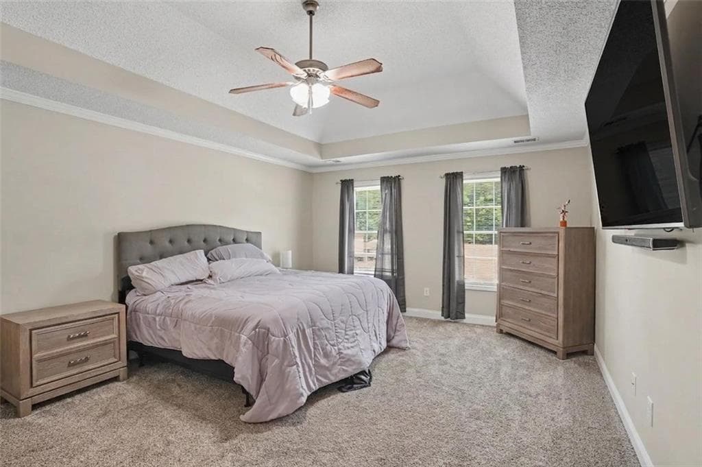 4 bedroom, 3 bathroom, 2,932 sq ft single family residence for sale at 12911 Wyatt Circle, Hampton, GA 30228 — photo 4