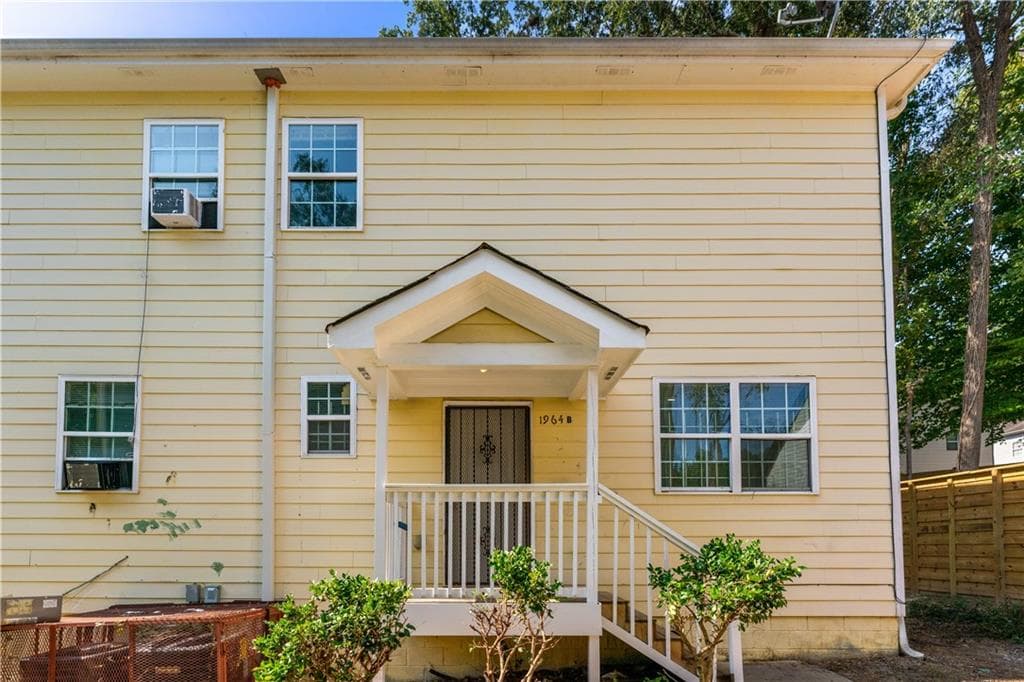 duplex for sale at 1964 Jones Avenue, Atlanta, GA 30318 — photo 3