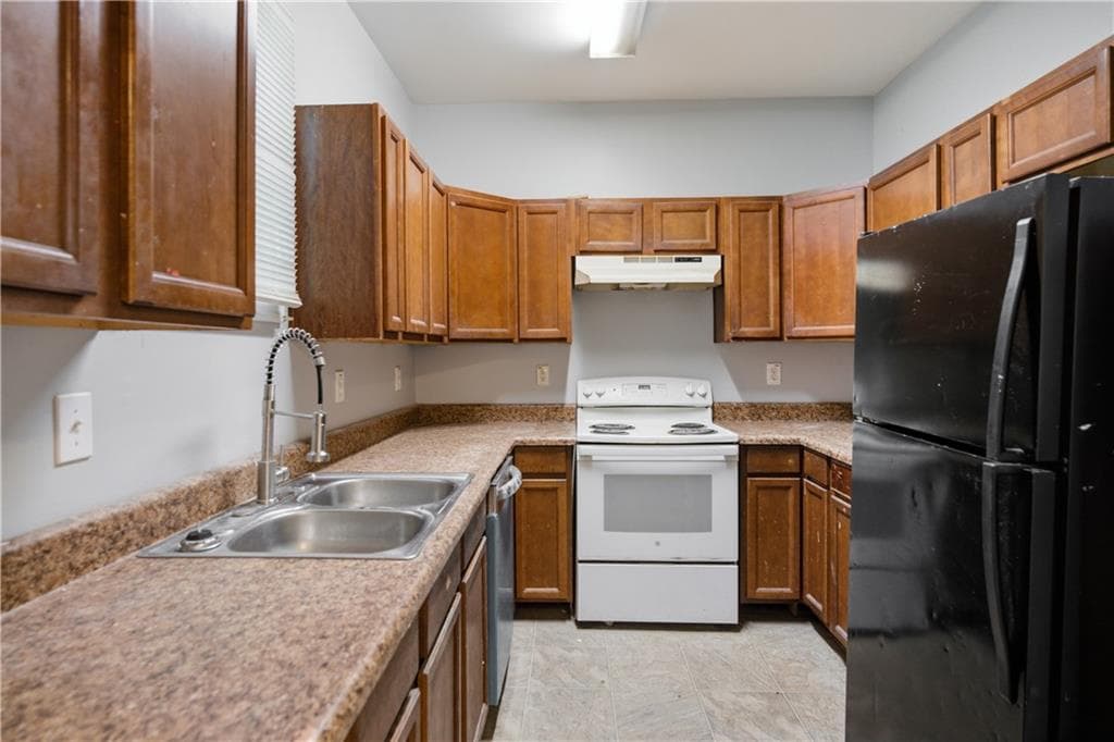 duplex for sale at 1964 Jones Avenue, Atlanta, GA 30318 — photo 5