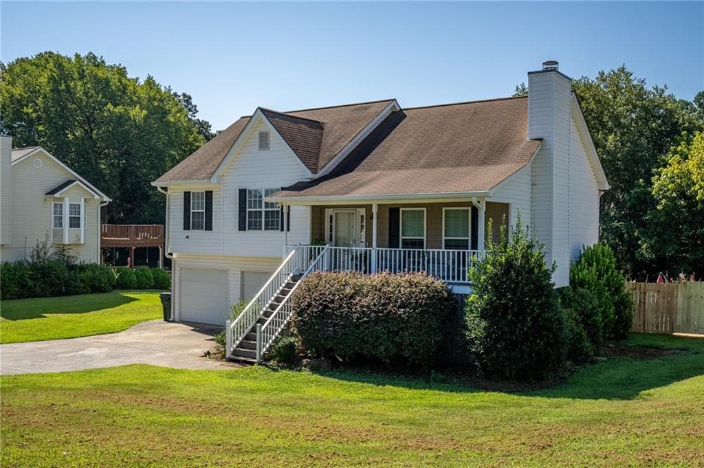 3 bedroom, 2 bathroom, 2,557 sq ft single family residence for sale at 731 Calloway Drive, Rockmart, GA 30153 — photo 2