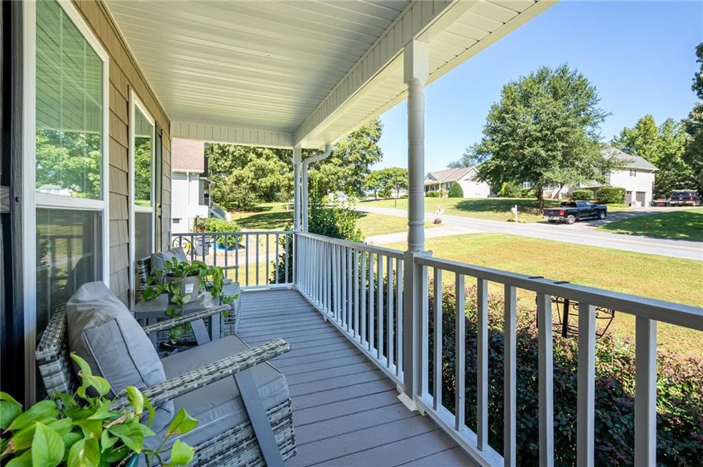 3 bedroom, 2 bathroom, 2,557 sq ft single family residence for sale at 731 Calloway Drive, Rockmart, GA 30153 — photo 5