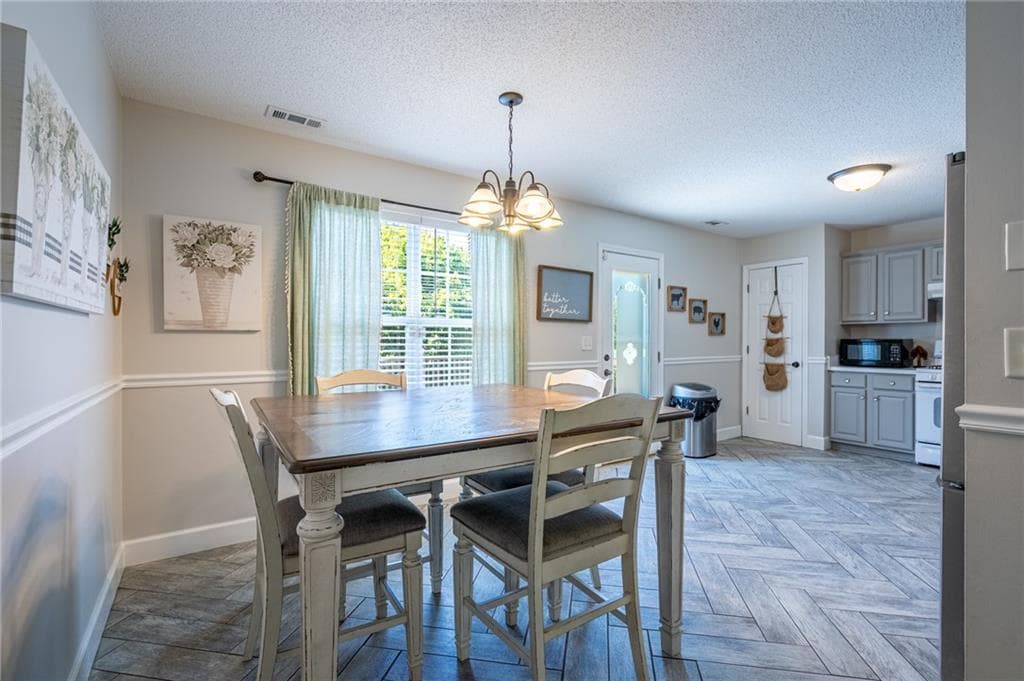 3 bedroom, 2 bathroom, 2,557 sq ft single family residence for sale at 731 Calloway Drive, Rockmart, GA 30153 — photo 10