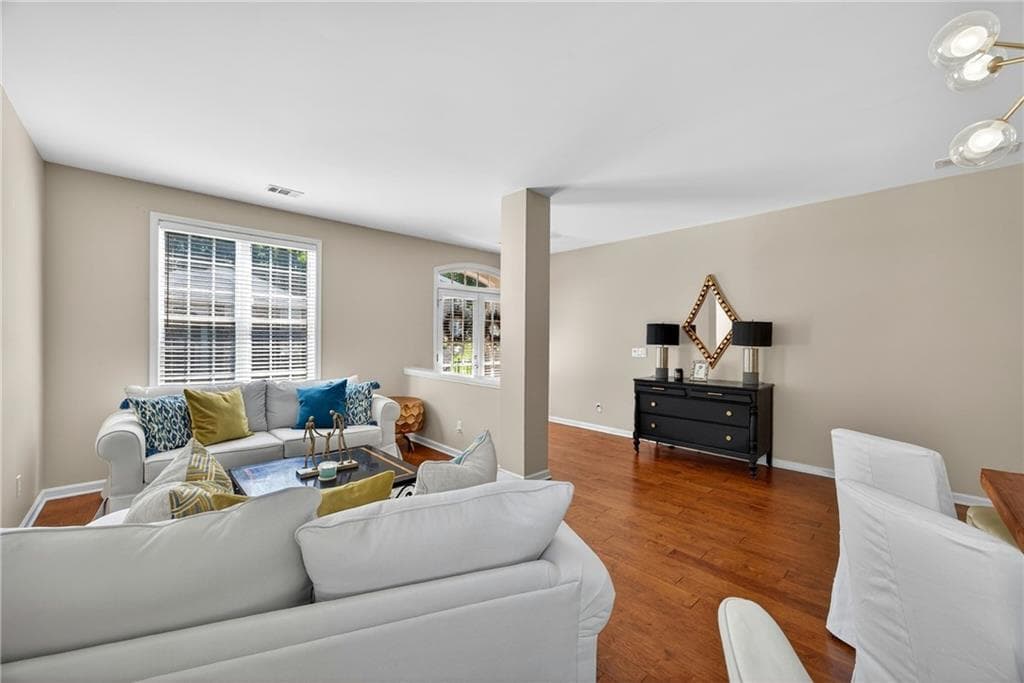 4 bedroom, 4 bathroom, 2,914 sq ft single family residence for sale at 3482 Walnut Ridge, Atlanta, GA 30349 — photo 9