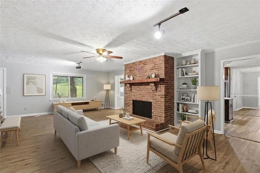 4 bedroom, 3 bathroom, 2,300 sq ft single family residence for sale at 610 Ponderosa Court, Fayetteville, GA 30214 — photo 3