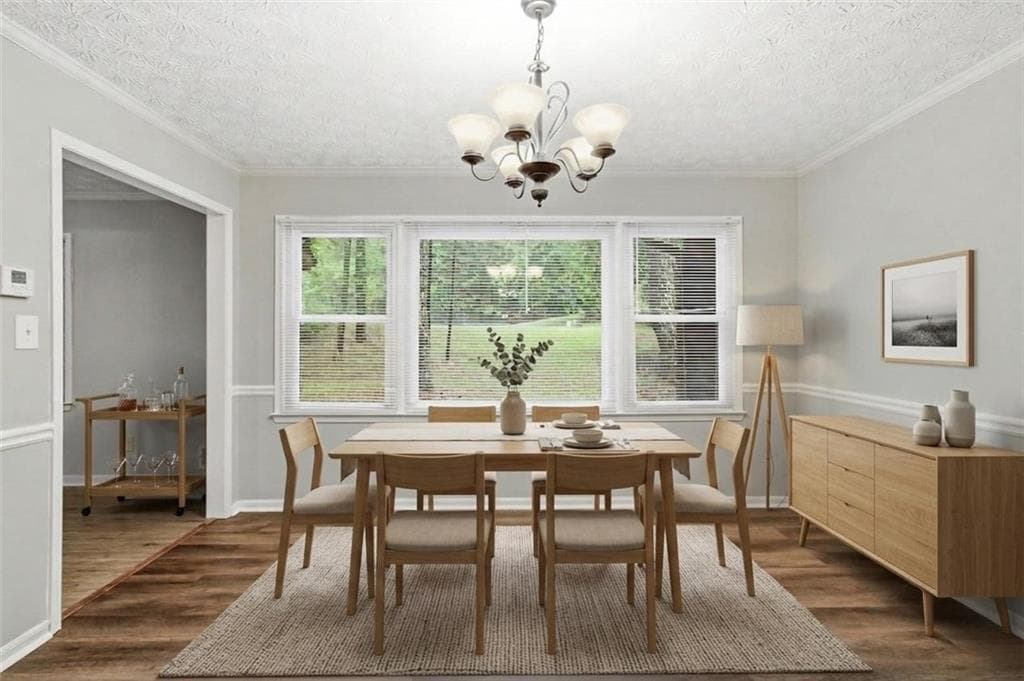4 bedroom, 3 bathroom, 2,300 sq ft single family residence for sale at 610 Ponderosa Court, Fayetteville, GA 30214 — photo 4