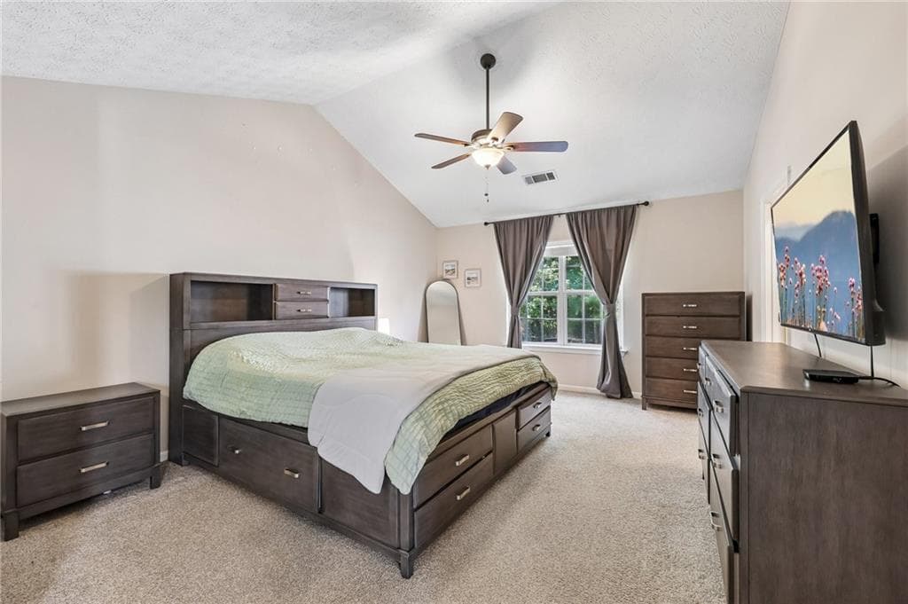 3 bedroom, 2 bathroom, 1,852 sq ft single family residence for sale at 4672 Devencrest Lane, Buford, GA 30519 — photo 10