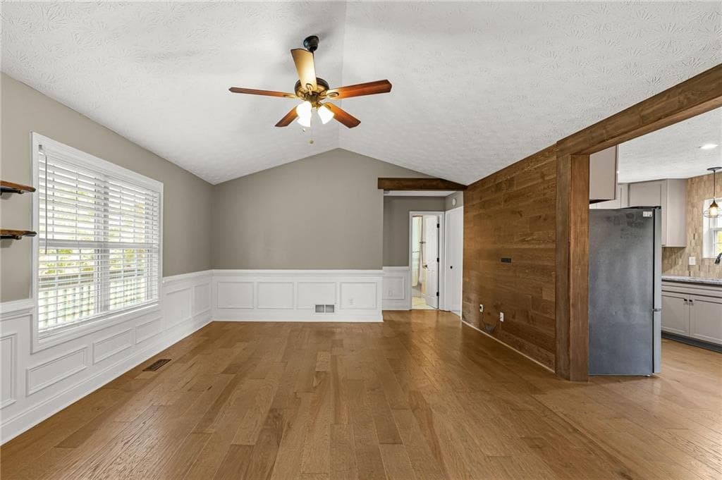 5 bedroom, 3 bathroom, 2,578 sq ft single family residence under contract at 11 Wood Chase Court, Villa Rica, GA 30180 — photo 5