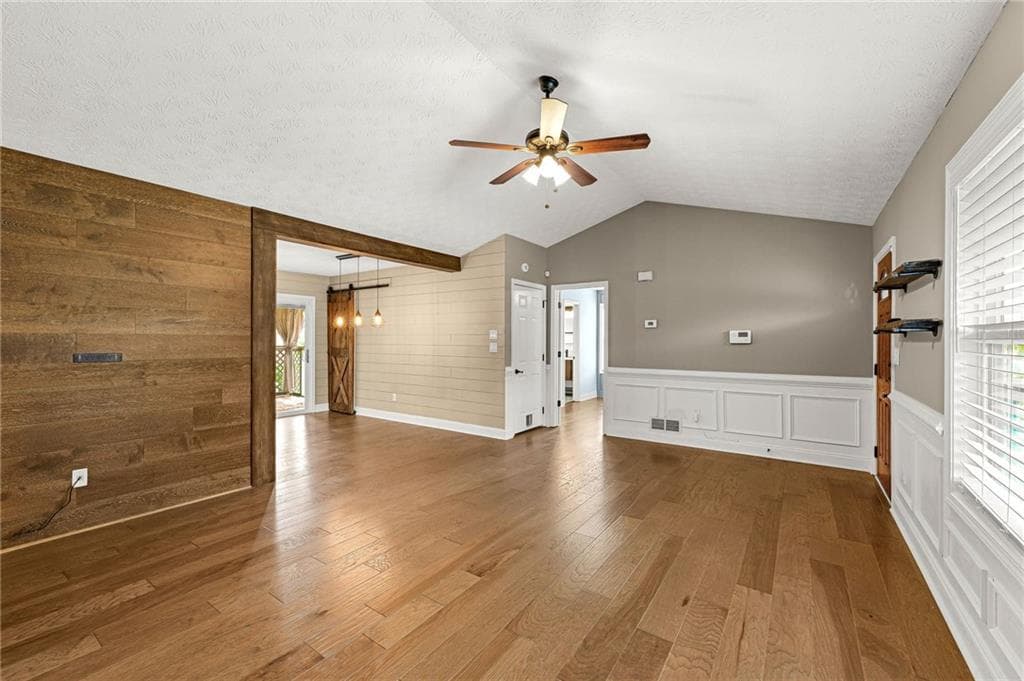 5 bedroom, 3 bathroom, 2,578 sq ft single family residence under contract at 11 Wood Chase Court, Villa Rica, GA 30180 — photo 6