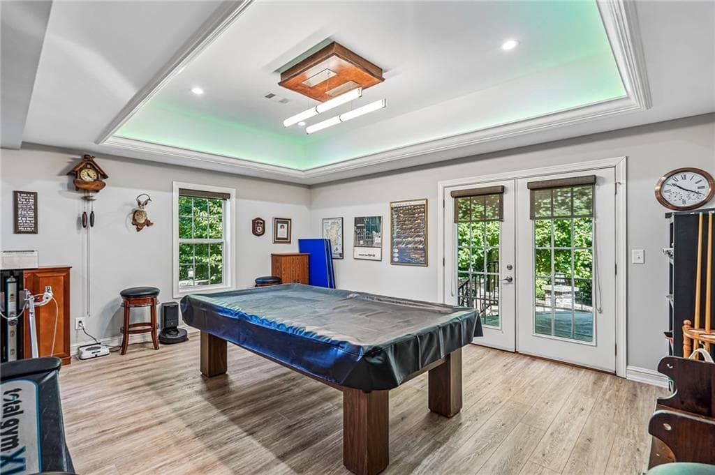 5 bedroom, 4 bathroom, 4,100 sq ft single family residence for sale at 5448 Speckled Wood Lane, Gainesville, GA 30506 — photo 4