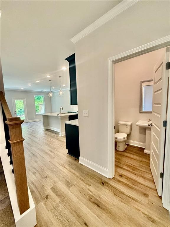 3 bedroom, 3 bathroom, 1,759 sq ft townhouse for sale at 5665 Overview Drive, Flowery Branch, GA 30542 — photo 4