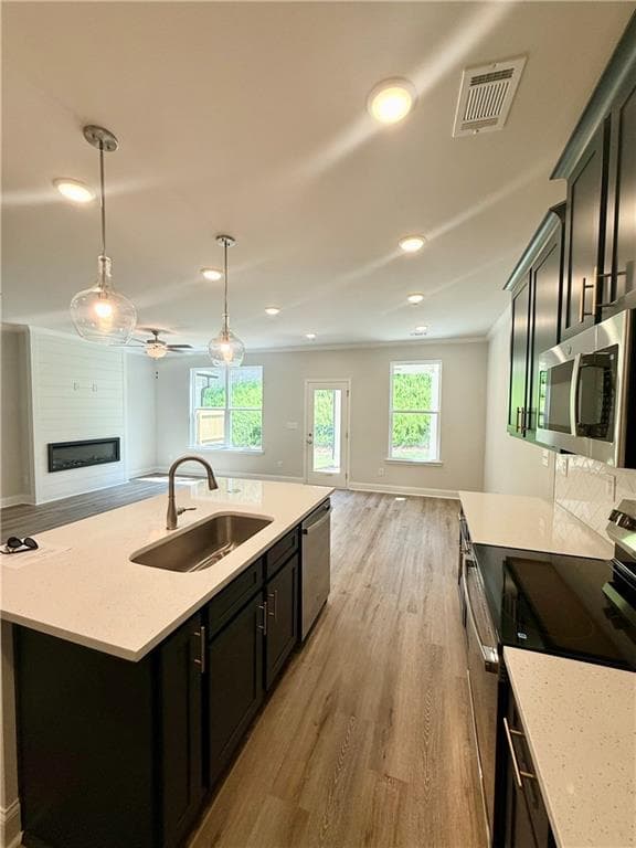 3 bedroom, 3 bathroom, 1,759 sq ft townhouse for sale at 5665 Overview Drive, Flowery Branch, GA 30542 — photo 8