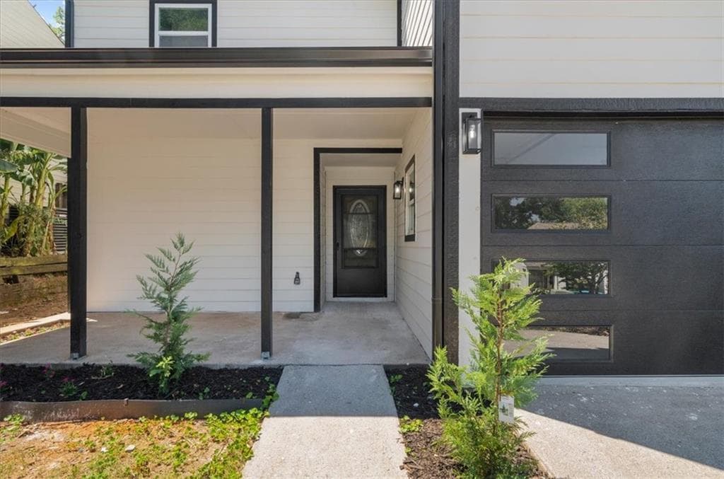 3 bedroom, 3 bathroom, 1,416 sq ft single family residence under contract at 1172 Red Oak Cove, Tucker, GA 30084 — photo 4