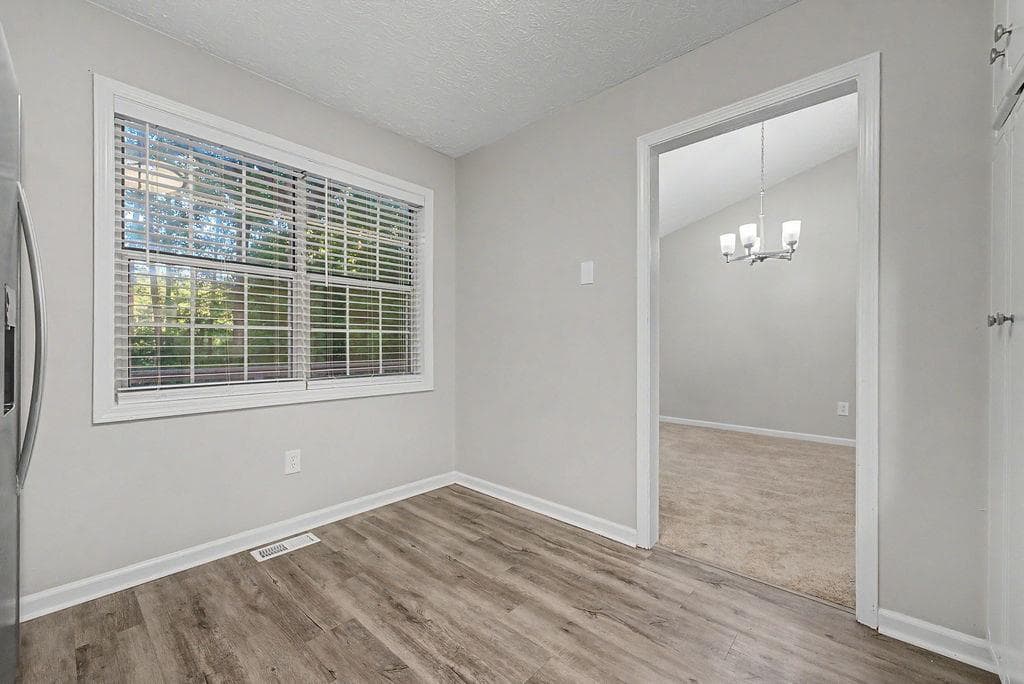 3 bedroom, 2 bathroom, 1,472 sq ft single family residence for sale at 169 Parkway Court, Dallas, GA 30157 — photo 8