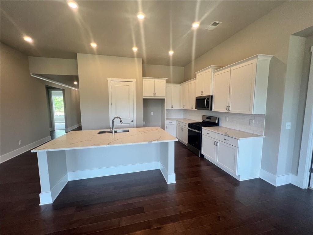 3 bedroom, 3 bathroom, 2,006 sq ft single family residence for sale at 309 Willow Cove, Canton, GA 30114 — photo 3