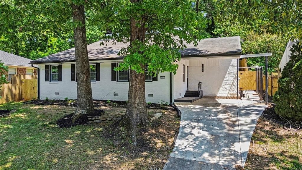 4 bedroom, 3 bathroom, 2,422 sq ft single family residence for sale at 2828 Cloverhurst Drive, East Point, GA 30344