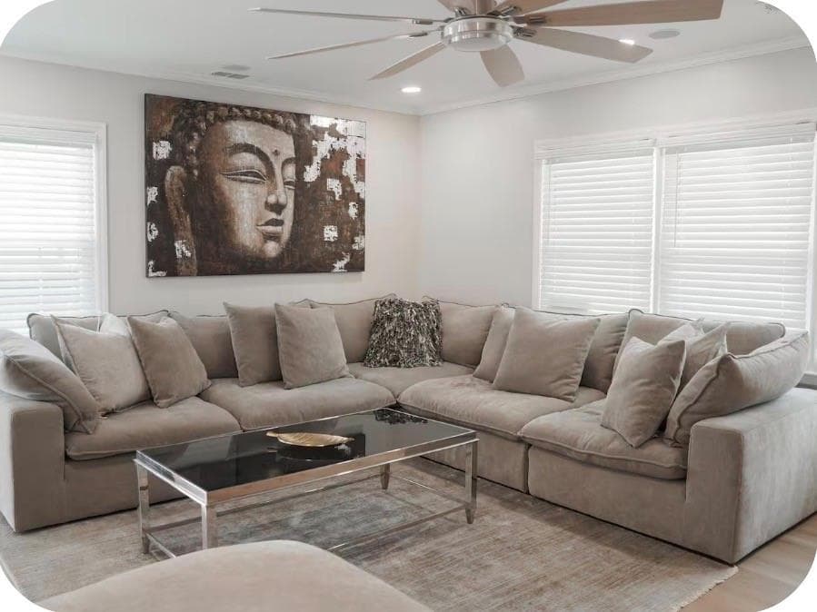 4 bedroom, 3 bathroom, 2,422 sq ft single family residence for sale at 2828 Cloverhurst Drive, East Point, GA 30344 — photo 5
