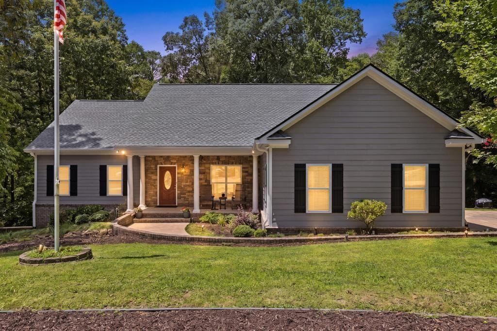 4 bedroom, 3 bathroom, 3,950 sq ft single family residence for sale at 45 Hemlock Court, Talking Rock, GA 30175 — photo 2