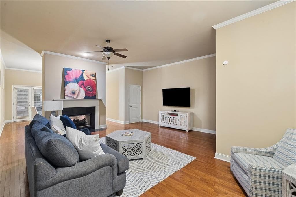 4 bedroom, 5 bathroom, 4,250 sq ft single family residence for sale at 2757 Prado Lane, Marietta, GA 30066 — photo 5