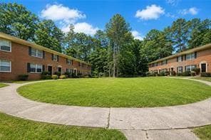 2 bedroom, 2 bathroom, 1,044 sq ft townhouse for rent at 1010 Sexton Drive 10, Stone Mountain, GA 30083 for $1,800 a month — photo 3
