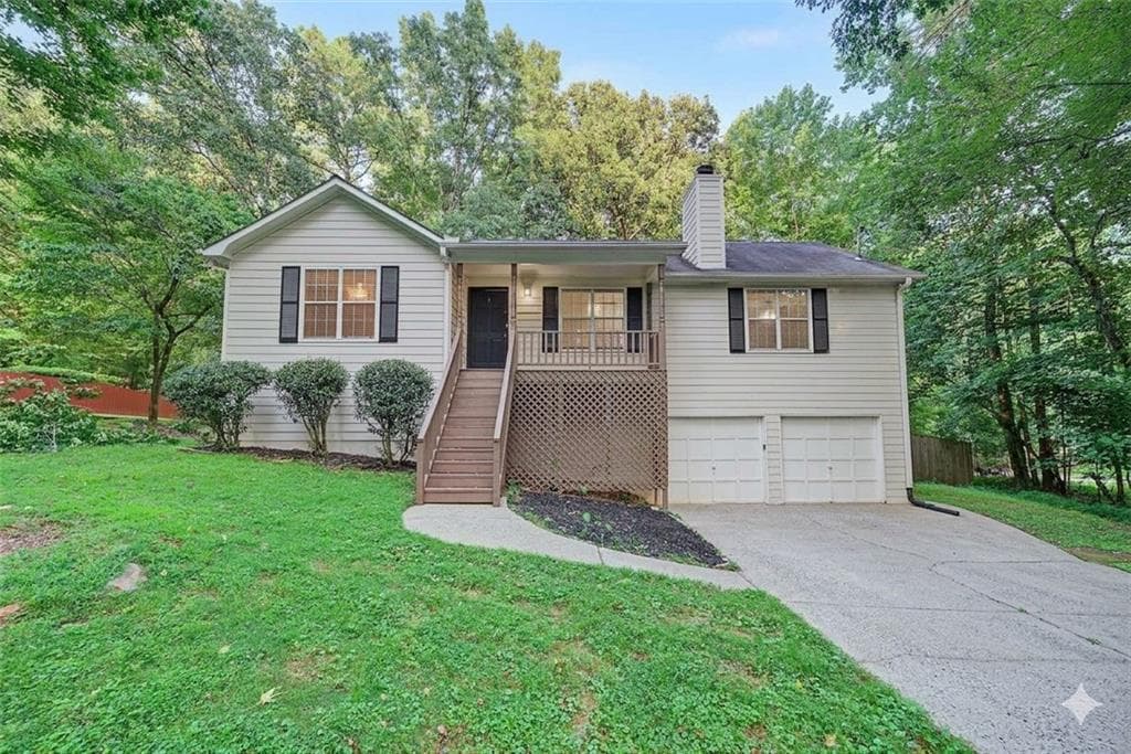 3 bedroom, 2 bathroom, 1,472 sq ft single family residence for sale at 169 Parkway Court, Dallas, GA 30157 — photo 1 of 17