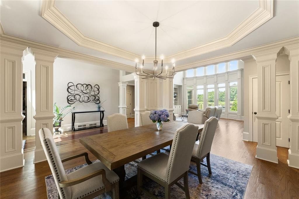 6 bedroom, 5 bathroom, 6,444 sq ft single family residence under contract at 6077 Green Tree Lane, Gainesville, GA 30506 — photo 10