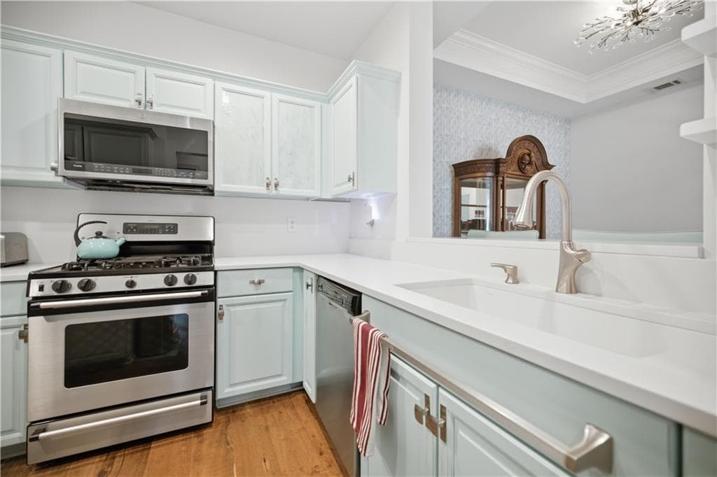 2 bedroom, 2 bathroom, 1,308 sq ft condominium under contract at 850 Piedmont Avenue 1505, Atlanta, GA 30308 — photo 5