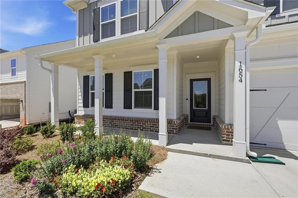 4 bedroom, 3 bathroom, 3,058 sq ft single family residence for sale at 1654 Tide Mill Road, Cumming, GA 30040 — photo 3