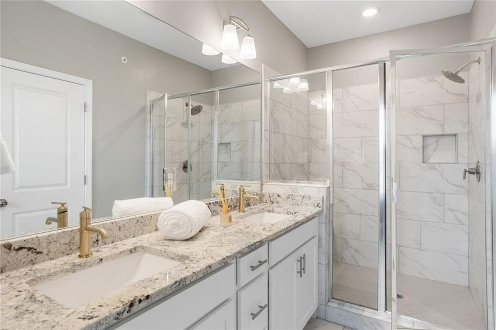 3 bedroom, 4 bathroom, 2,250 sq ft townhouse for sale at 2517 Painted Buckeye Chase, Smyrna, GA 30080 — photo 6