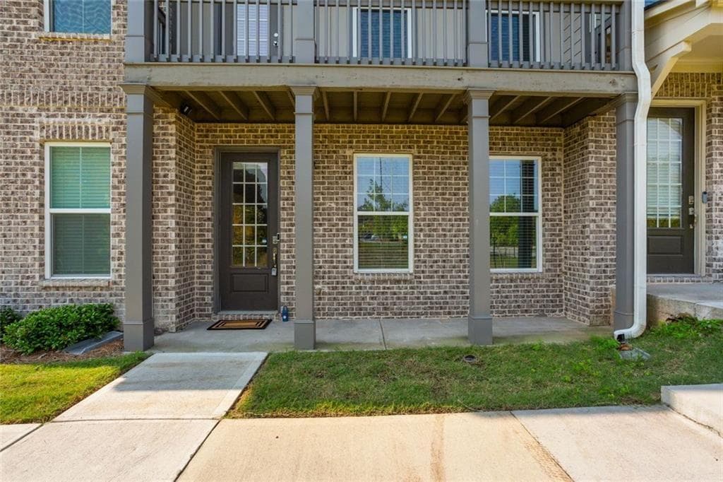 3 bedroom, 4 bathroom, 2,250 sq ft townhouse for sale at 2517 Painted Buckeye Chase, Smyrna, GA 30080 — photo 8
