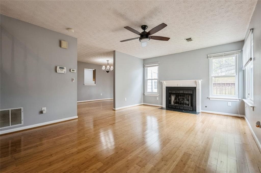 3 bedroom, 3 bathroom, 1,860 sq ft single family residence for rent at 3635 Darwin Place, Duluth, GA 30096 for $2,400 a month — photo 6
