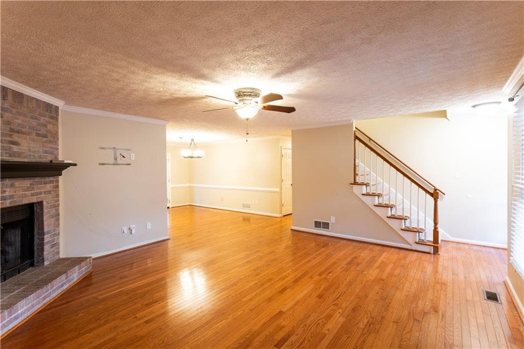 6 bedroom, 3 bathroom, 3,308 sq ft single family residence for sale at 184 Wildflower Drive, Social Circle, GA 30025 — photo 7