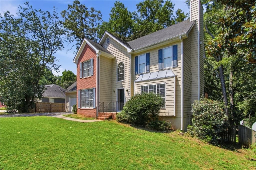 4 bedroom, 3 bathroom, 2,078 sq ft single family residence under contract at 1922 Kevin Drive, Conyers, GA 30013 — photo 2