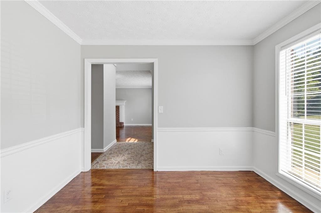 4 bedroom, 3 bathroom, 2,078 sq ft single family residence under contract at 1922 Kevin Drive, Conyers, GA 30013 — photo 9