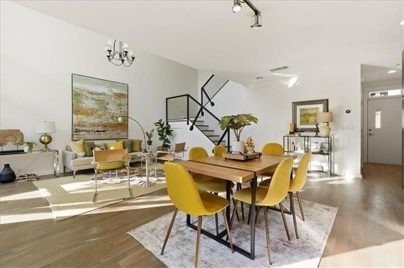 2 bedroom, 2 bathroom, 1,240 sq ft townhouse under contract at 1269 Ponti Mews, Atlanta, GA 30318