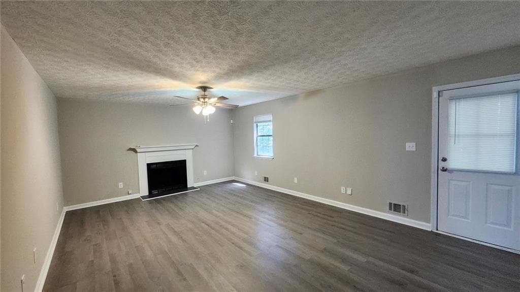 5 bedroom, 3 bathroom, 1,858 sq ft single family residence for rent at 3724 Spring Garden Lane, Lithonia, GA 30038 for $2,025 a month — photo 5