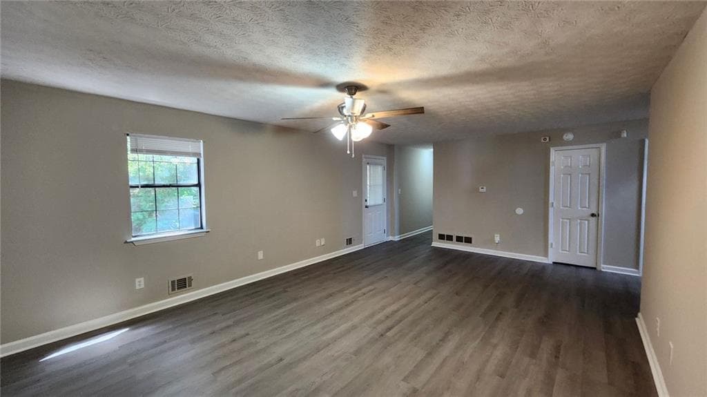 5 bedroom, 3 bathroom, 1,858 sq ft single family residence for rent at 3724 Spring Garden Lane, Lithonia, GA 30038 for $2,025 a month — photo 6
