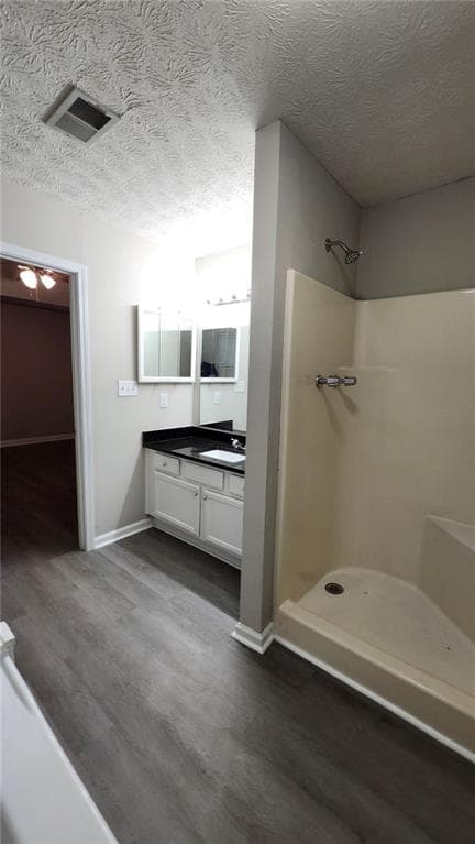 5 bedroom, 3 bathroom, 1,858 sq ft single family residence for rent at 3724 Spring Garden Lane, Lithonia, GA 30038 for $2,025 a month — photo 8