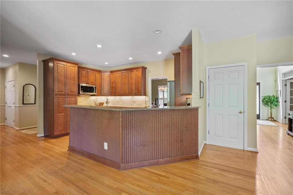 4 bedroom, 4 bathroom, 4,005 sq ft single family residence for sale at 456 Chatfield Pointe, Marietta, GA 30064 — photo 10