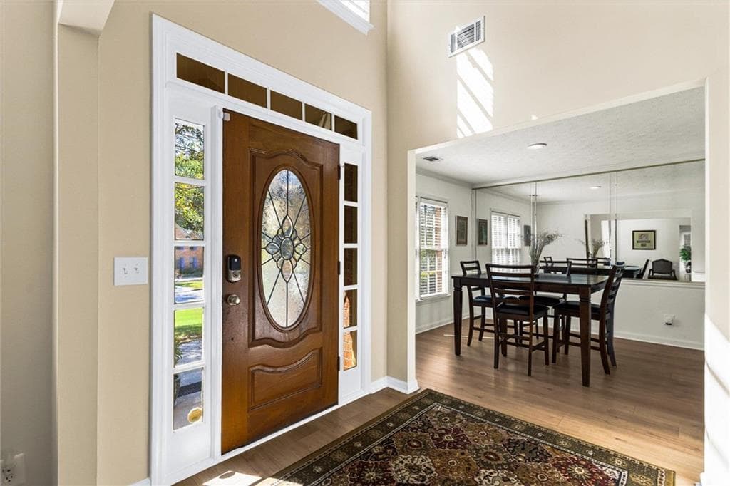 4 bedroom, 3 bathroom, 2,694 sq ft single family residence under contract at 315 Bordeaux Ct 1336123334, Atlanta, GA 30331 — photo 6