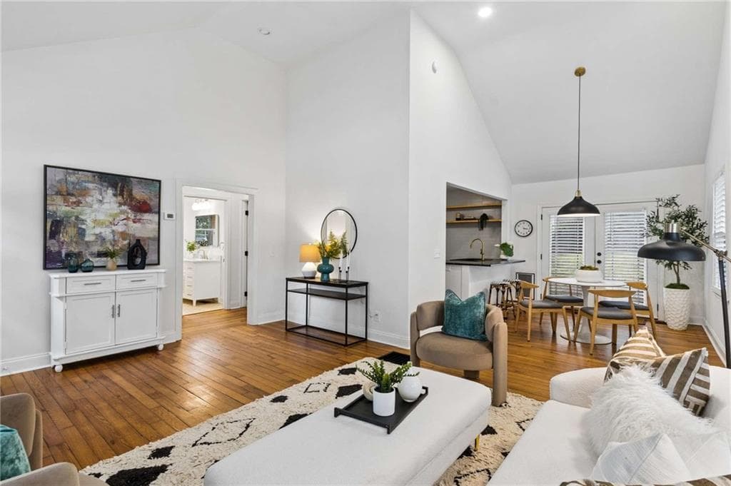 2 bedroom, 1 bathroom, 961 sq ft single family residence under contract at 250 Norwood Avenue, Atlanta, GA 30317 — photo 6